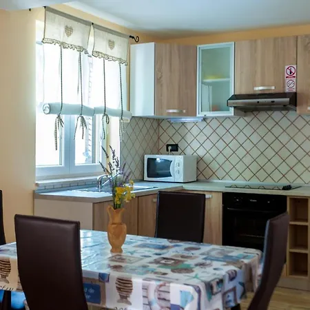 Apartament Dario *